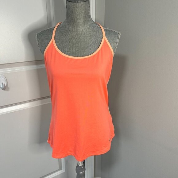 Under Armour Workout Set Capri Pants and Tank Size M EUC - Picture 3 of 6